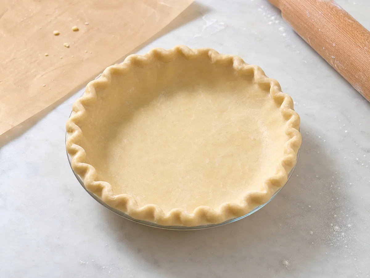 Shape the crust during preparation