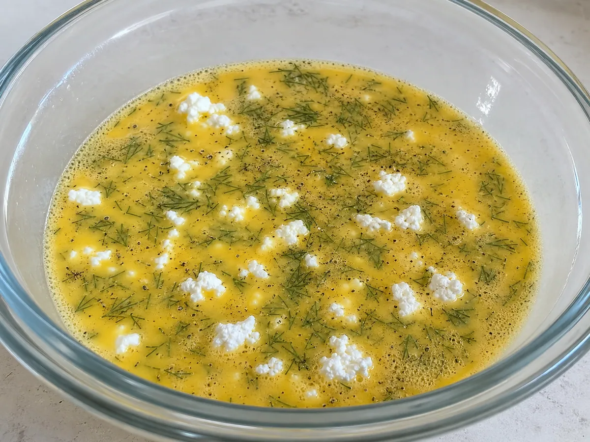 Cook the onion and spinach during preparation